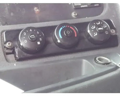 FREIGHTLINER CASCADIA 125 TEMPERATURE CONTROL