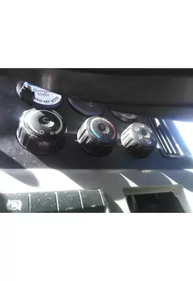 FREIGHTLINER CASCADIA 125 TEMPERATURE CONTROL