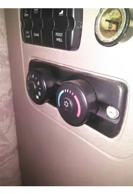 FREIGHTLINER CASCADIA 125 TEMPERATURE CONTROL