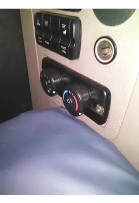 FREIGHTLINER CASCADIA 125 TEMPERATURE CONTROL