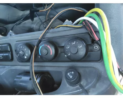 FREIGHTLINER CASCADIA 125 TEMPERATURE CONTROL