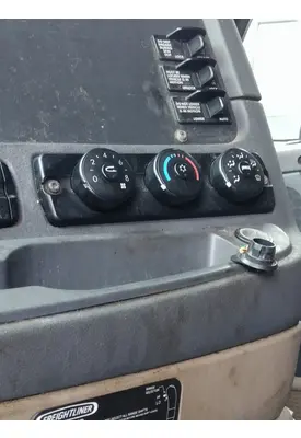 FREIGHTLINER CASCADIA 125 TEMPERATURE CONTROL