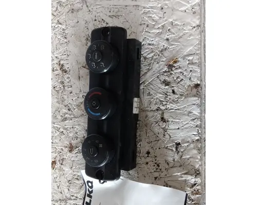 FREIGHTLINER CASCADIA 125 TEMPERATURE CONTROL