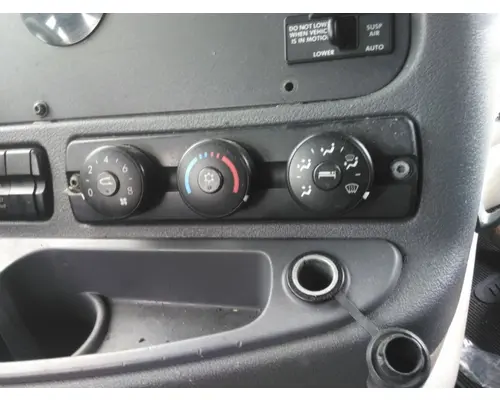 FREIGHTLINER CASCADIA 125 TEMPERATURE CONTROL
