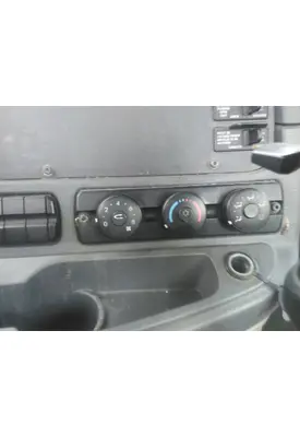 FREIGHTLINER CASCADIA 125 TEMPERATURE CONTROL
