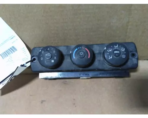 FREIGHTLINER CASCADIA 125 TEMPERATURE CONTROL