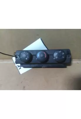 FREIGHTLINER CASCADIA 125 TEMPERATURE CONTROL