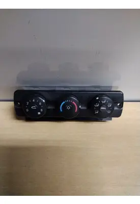 FREIGHTLINER CASCADIA 125 TEMPERATURE CONTROL