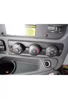 FREIGHTLINER CASCADIA 125 TEMPERATURE CONTROL