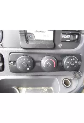 FREIGHTLINER CASCADIA 125 TEMPERATURE CONTROL