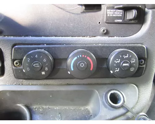 FREIGHTLINER CASCADIA 125 TEMPERATURE CONTROL