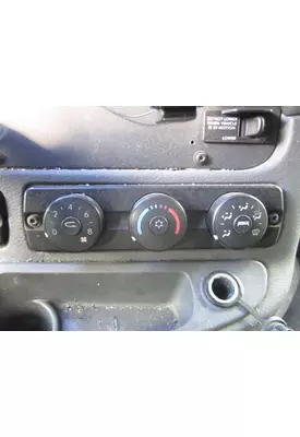 FREIGHTLINER CASCADIA 125 TEMPERATURE CONTROL