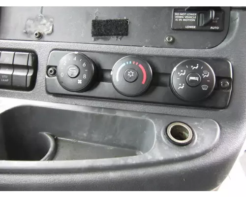 FREIGHTLINER CASCADIA 125 TEMPERATURE CONTROL