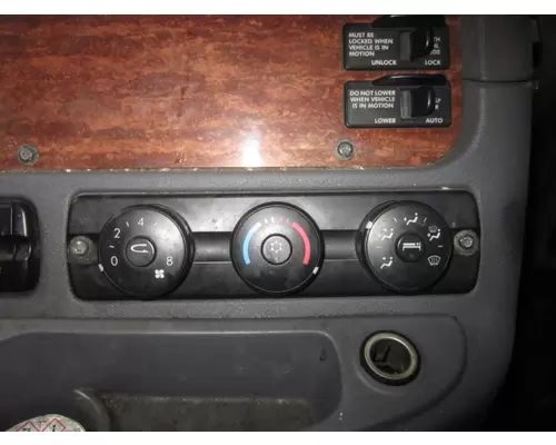 FREIGHTLINER CASCADIA 125 TEMPERATURE CONTROL