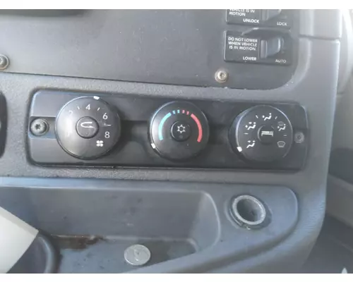 FREIGHTLINER CASCADIA 125 TEMPERATURE CONTROL