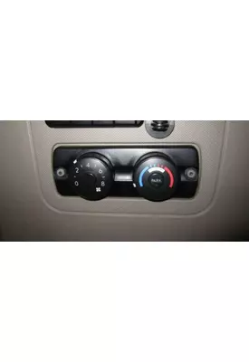 FREIGHTLINER CASCADIA 125 TEMPERATURE CONTROL