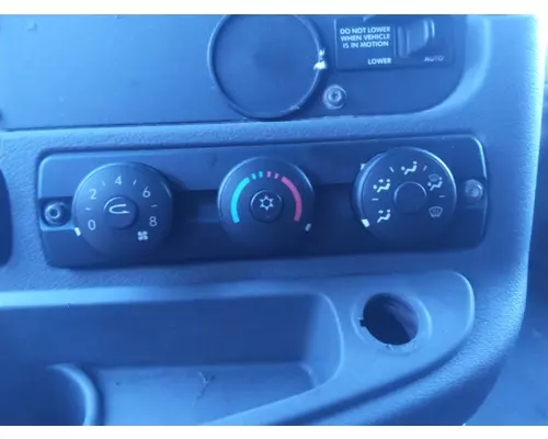 FREIGHTLINER CASCADIA 125 TEMPERATURE CONTROL
