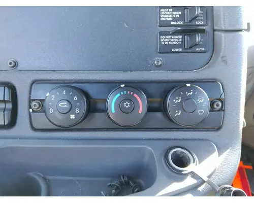 FREIGHTLINER CASCADIA 125 TEMPERATURE CONTROL