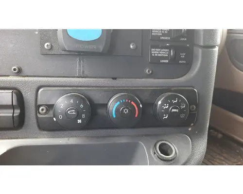 FREIGHTLINER CASCADIA 125 TEMPERATURE CONTROL
