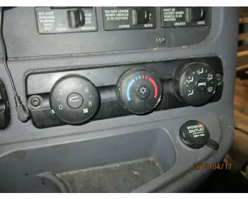 FREIGHTLINER CASCADIA 125 TEMPERATURE CONTROL