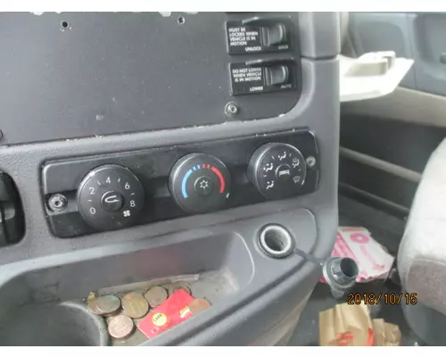 FREIGHTLINER CASCADIA 125 TEMPERATURE CONTROL