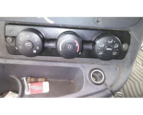 FREIGHTLINER CASCADIA 125 TEMPERATURE CONTROL