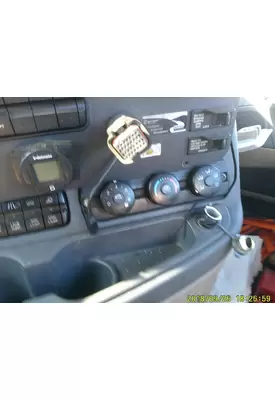 FREIGHTLINER CASCADIA 125 TEMPERATURE CONTROL