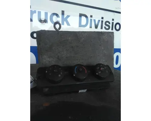 FREIGHTLINER CASCADIA 125 TEMPERATURE CONTROL
