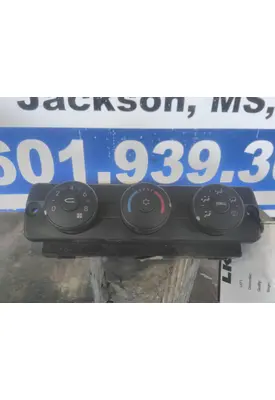 FREIGHTLINER CASCADIA 125 TEMPERATURE CONTROL