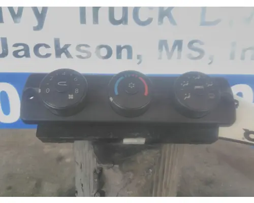 FREIGHTLINER CASCADIA 125 TEMPERATURE CONTROL