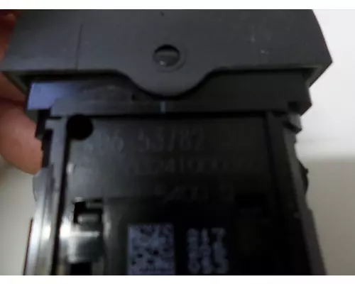 FREIGHTLINER CASCADIA 125 UTILITY LAMP SWITCH