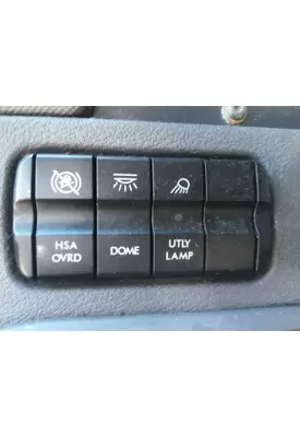 FREIGHTLINER CASCADIA 125 UTILITY LAMP SWITCH
