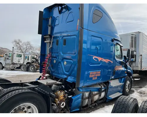 FREIGHTLINER CASCADIA 125 Vehicle For Sale