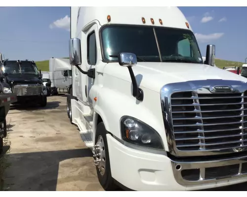 FREIGHTLINER CASCADIA 125 WHOLE TRUCK FOR EXPORT