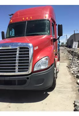 FREIGHTLINER CASCADIA 125 WHOLE TRUCK FOR PARTS