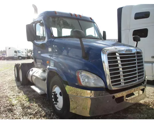 FREIGHTLINER CASCADIA 125 WHOLE TRUCK FOR RESALE