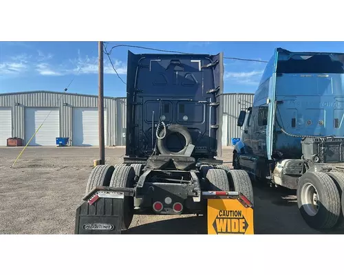 FREIGHTLINER CASCADIA 125 WHOLE TRUCK FOR RESALE
