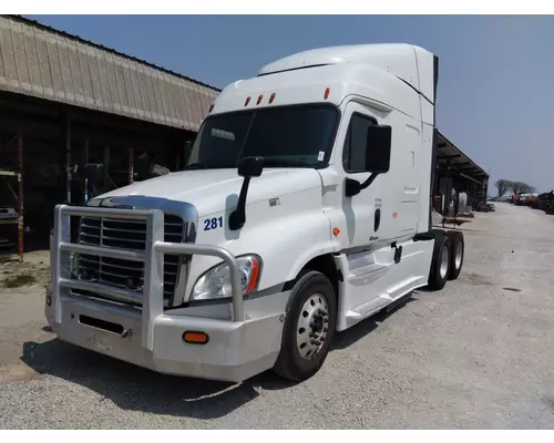 FREIGHTLINER CASCADIA 125 WHOLE TRUCK FOR RESALE