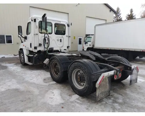 FREIGHTLINER CASCADIA 125 WHOLE TRUCK FOR RESALE