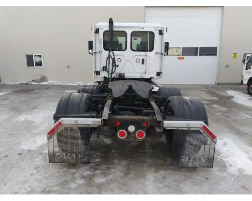 FREIGHTLINER CASCADIA 125 WHOLE TRUCK FOR RESALE