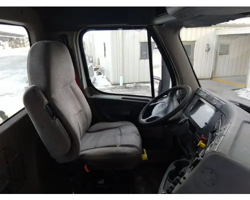 FREIGHTLINER CASCADIA 125 WHOLE TRUCK FOR RESALE