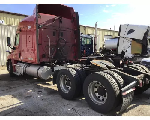 FREIGHTLINER CASCADIA 125 WHOLE TRUCK FOR RESALE