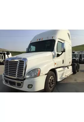 FREIGHTLINER CASCADIA 125 WHOLE TRUCK FOR RESALE