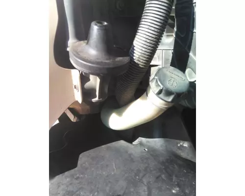 FREIGHTLINER CASCADIA 125 WINDSHIELD WASHER RESERVOIR