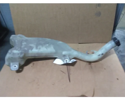 FREIGHTLINER CASCADIA 125 WINDSHIELD WASHER RESERVOIR