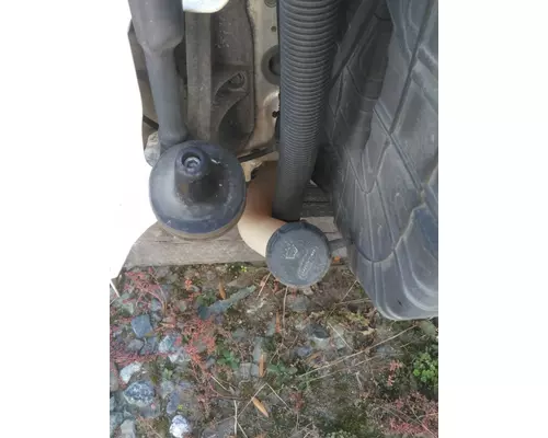 FREIGHTLINER CASCADIA 125 WINDSHIELD WASHER RESERVOIR