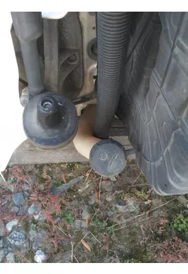 FREIGHTLINER CASCADIA 125 WINDSHIELD WASHER RESERVOIR