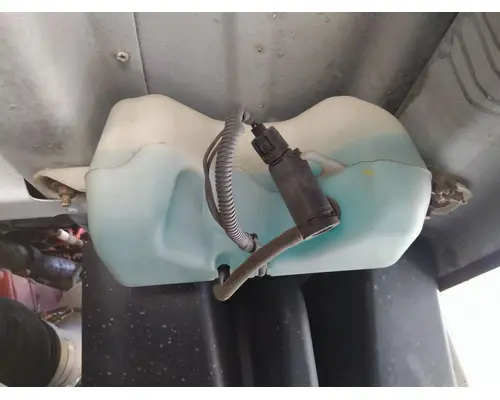 FREIGHTLINER CASCADIA 125 WINDSHIELD WASHER RESERVOIR