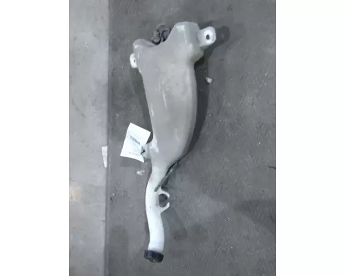FREIGHTLINER CASCADIA 125 WINDSHIELD WASHER RESERVOIR