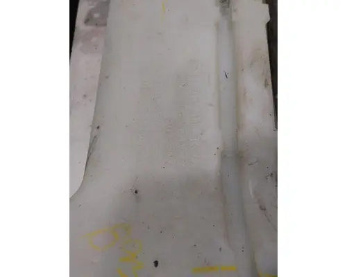 FREIGHTLINER CASCADIA 125 WINDSHIELD WASHER RESERVOIR